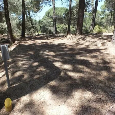 Camping Los Villares - Sierra De Kemp