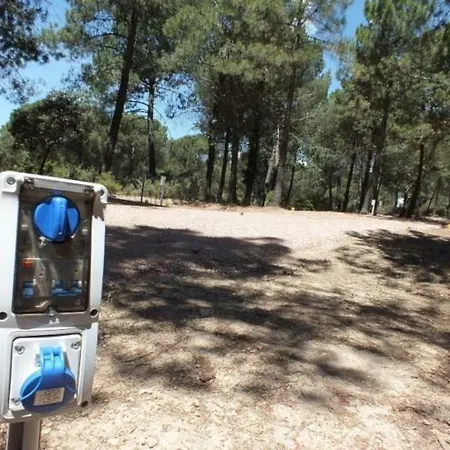 Camping Los Villares - Sierra De Kemp